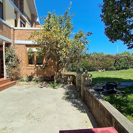 Vila Casa Grande Con Jardin Santa Cruz De Bezana Exteriér fotografie